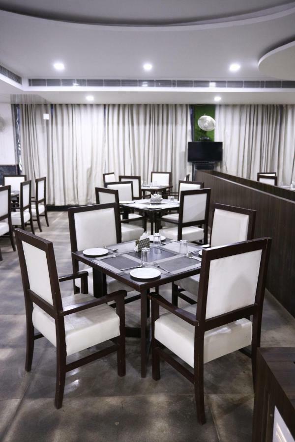 Diwan Hotel And Restaurant Surkhi Eksteriør billede